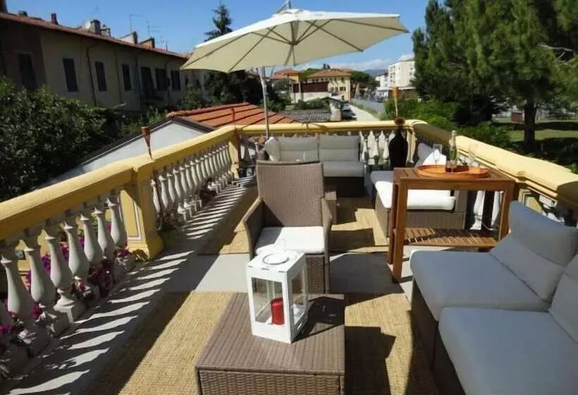 Bed and Breakfast Hostel Pisa Tower