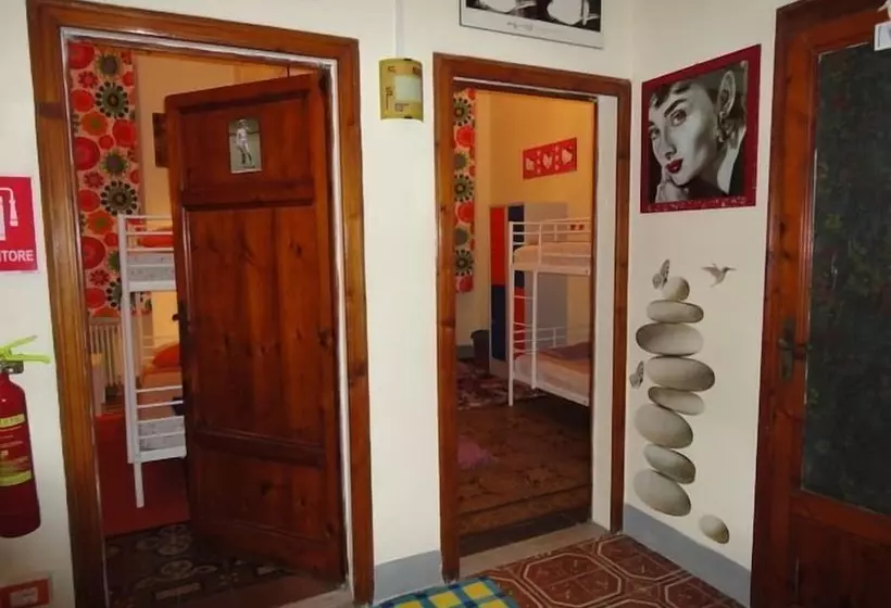 Bed and Breakfast Hostel Pisa Tower