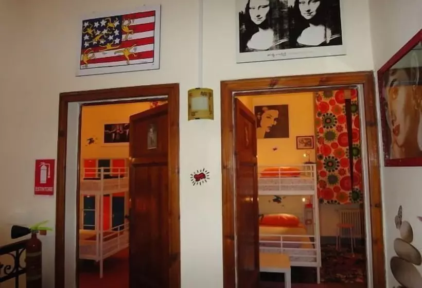 Bed and Breakfast Hostel Pisa Tower