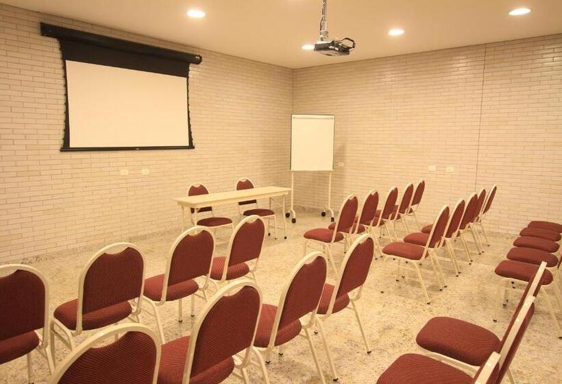 هتل Confiance Centro Civico