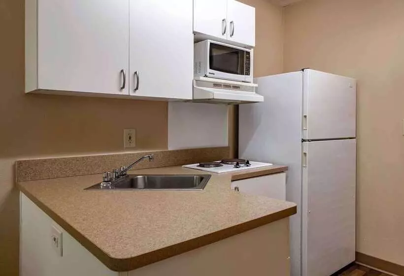 Отель Extended Stay America Suites  Jacksonville  Riverwalk  Convention Center