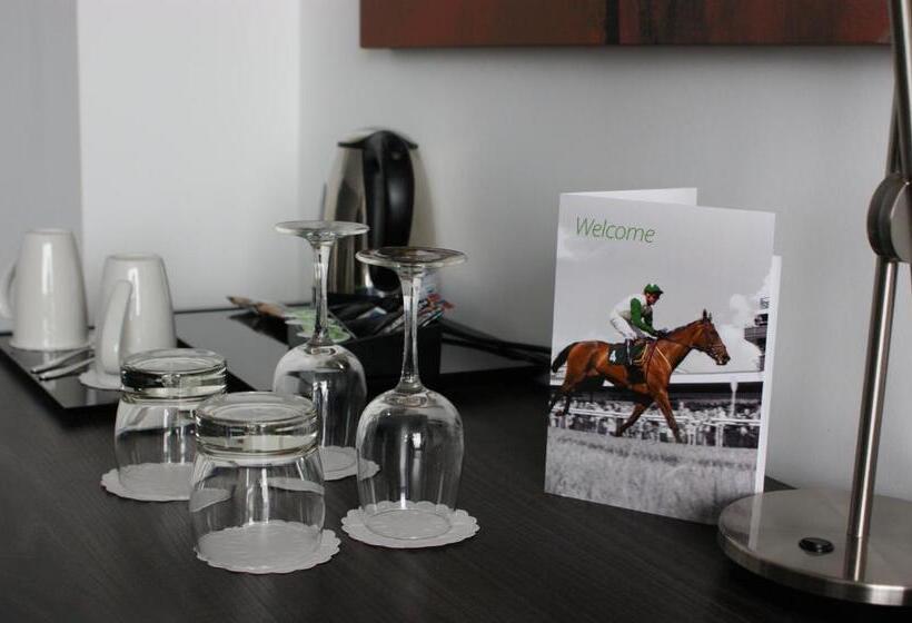 فندق Holiday Inn Huntingdon Racecourse, An Ihg