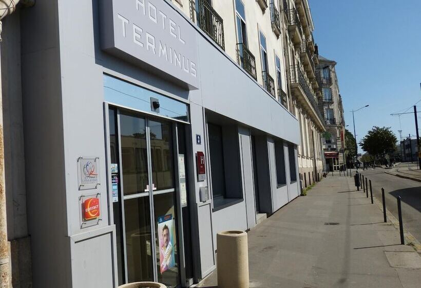 فندق Hôtel Terminus