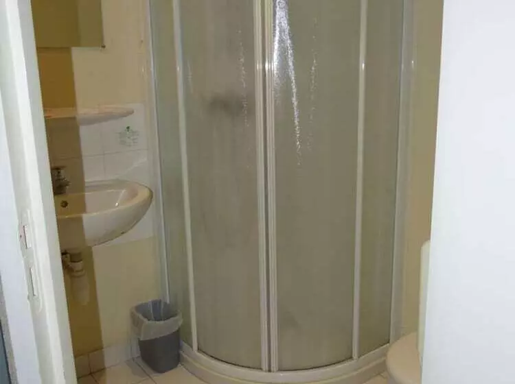 هتل Hôtel Terminus