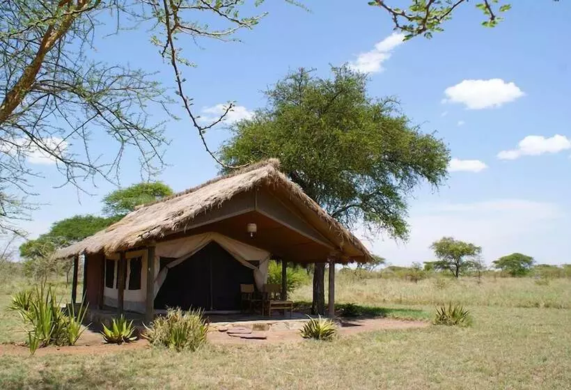 هتل Ikoma Tented Camp