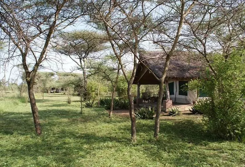 هتل Ikoma Tented Camp