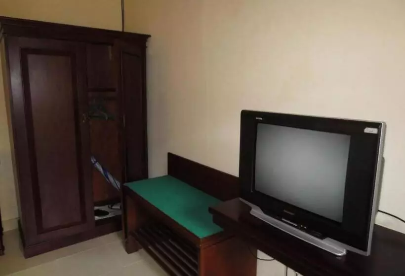 ホテル Laghawa Beach