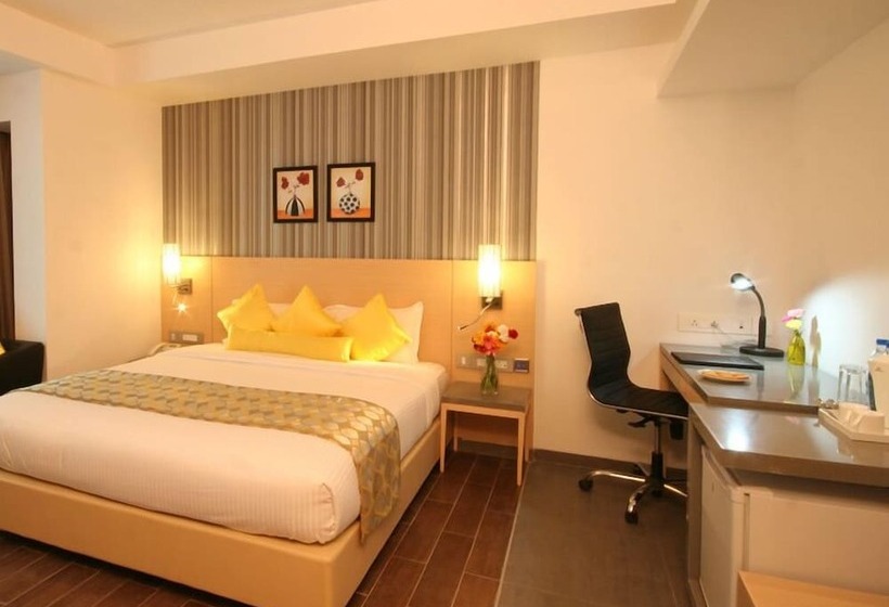 فندق Landmark Residency