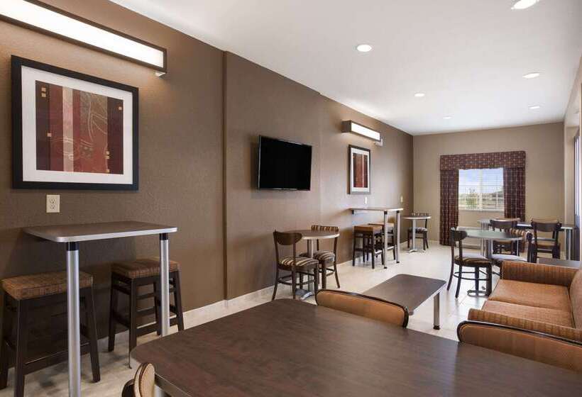 Microtel Inn & Suites Cotulla