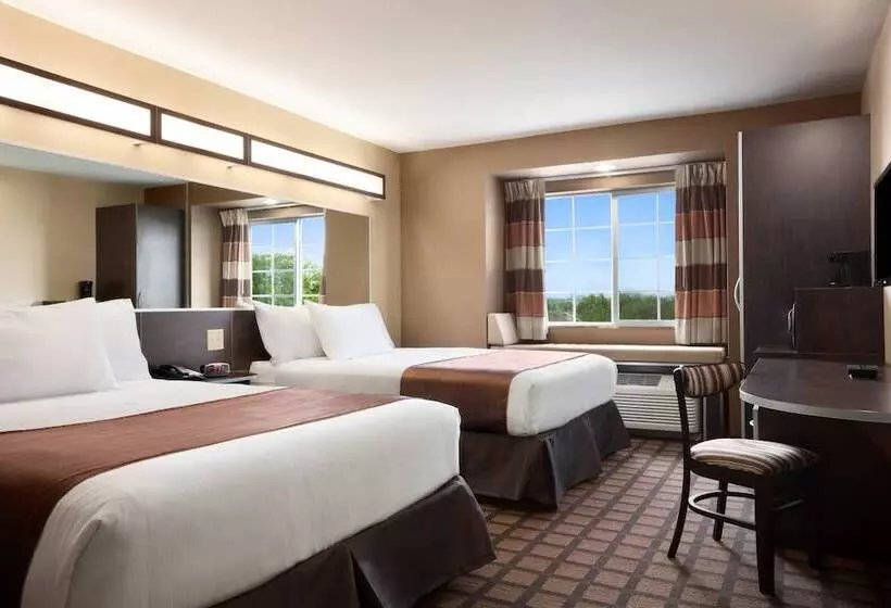 Microtel Inn & Suites Cotulla