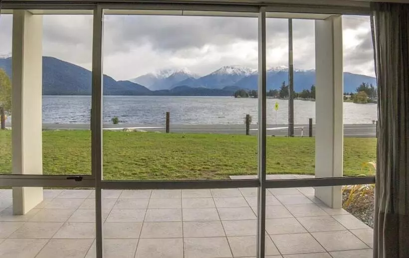 Te Anau Lakeview Holiday Park & Motels