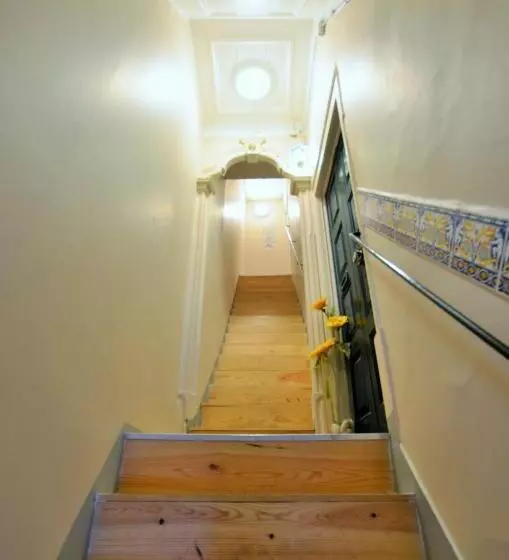 هاستل Suites & Apartments   Dp Setubal