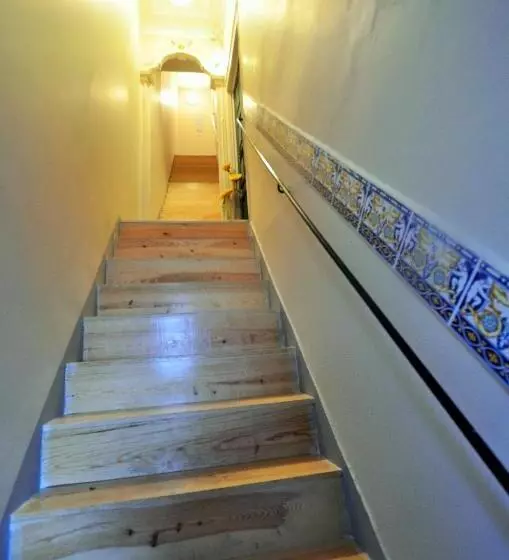 هاستل Suites & Apartments   Dp Setubal