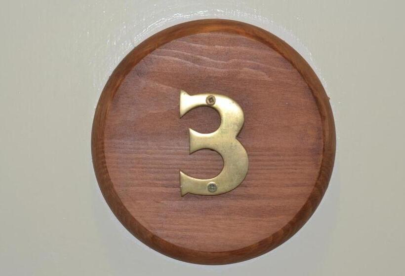 민박 Nettleton Country House