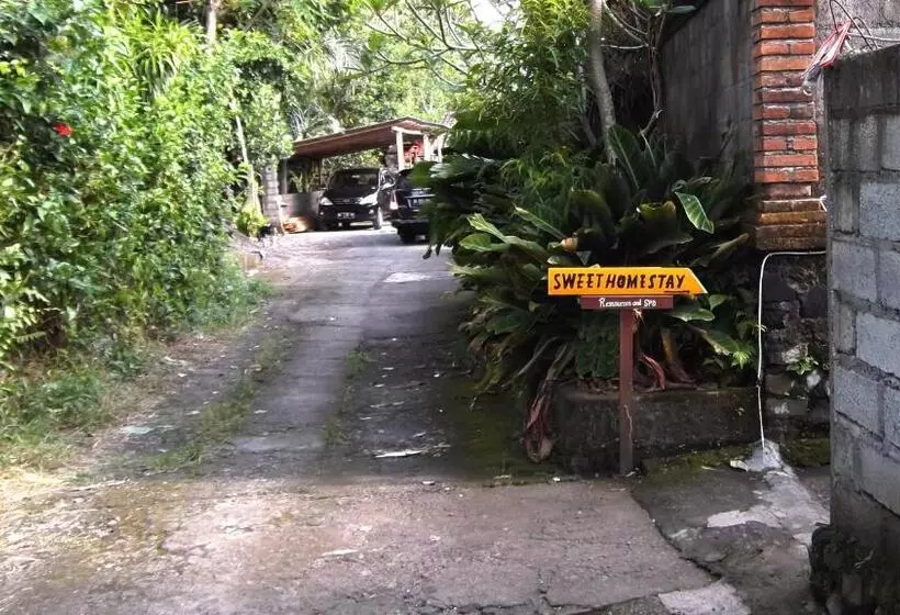 ベッドアンドブレックファースト Sweet Homestay