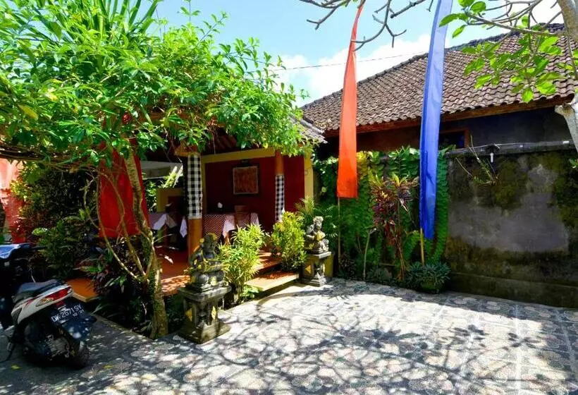 ベッドアンドブレックファースト Sweet Homestay