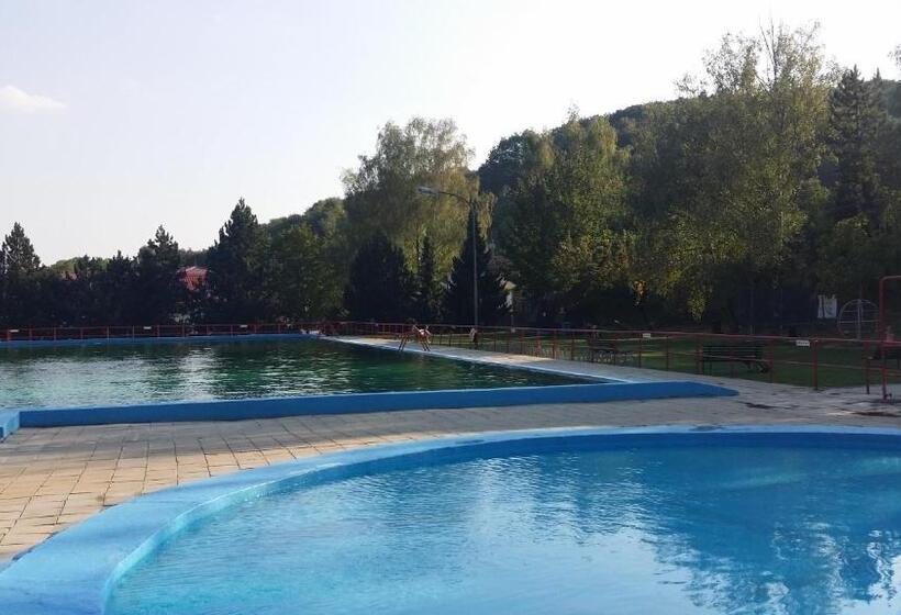 צימר Ubytování Němčičky