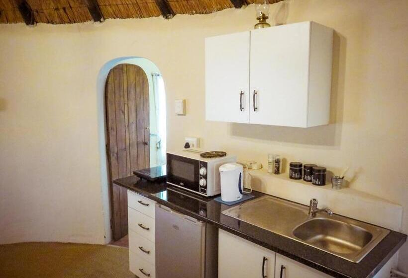 酒店 Baldinnie Cottages