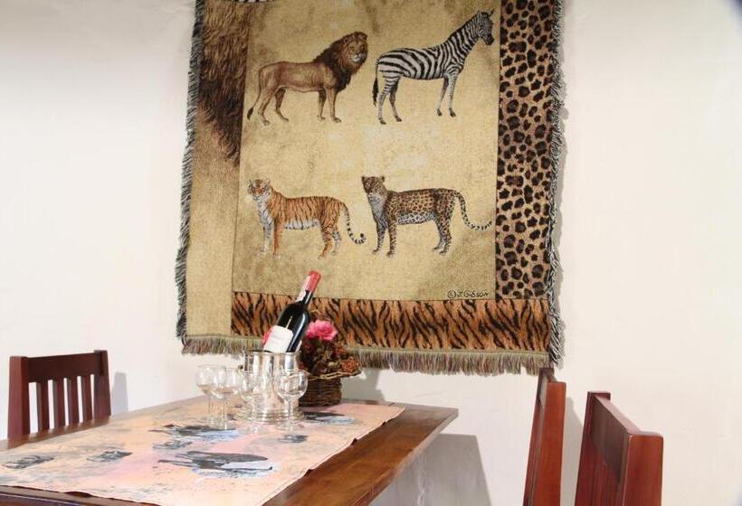 酒店 Baldinnie Cottages