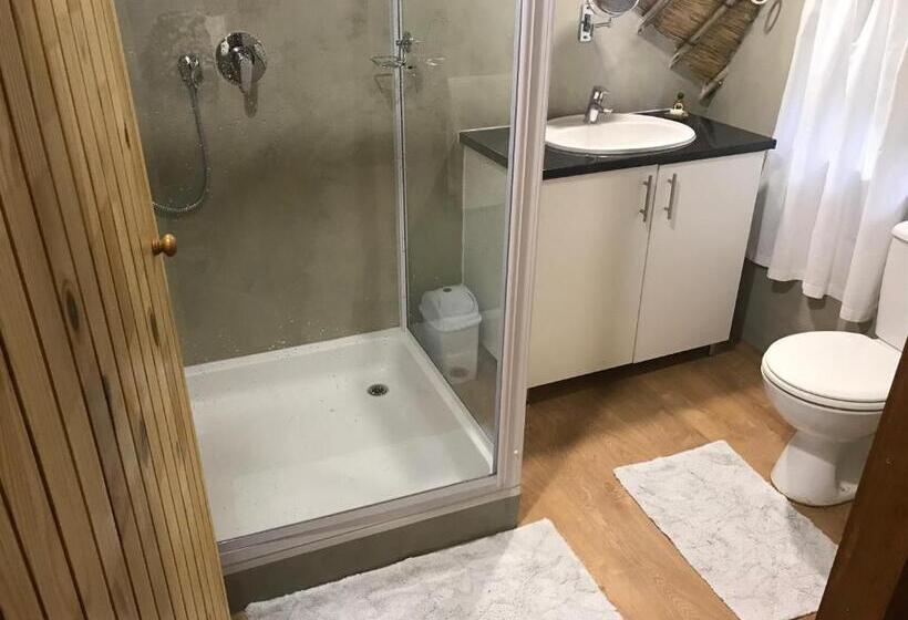 酒店 Baldinnie Cottages