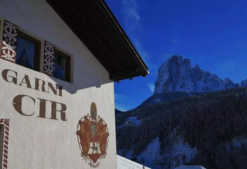 ホテル Garnì Cir