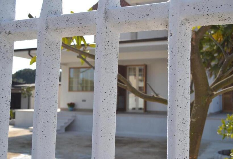 פנסיון Guesthouse Holiday Formia Beach