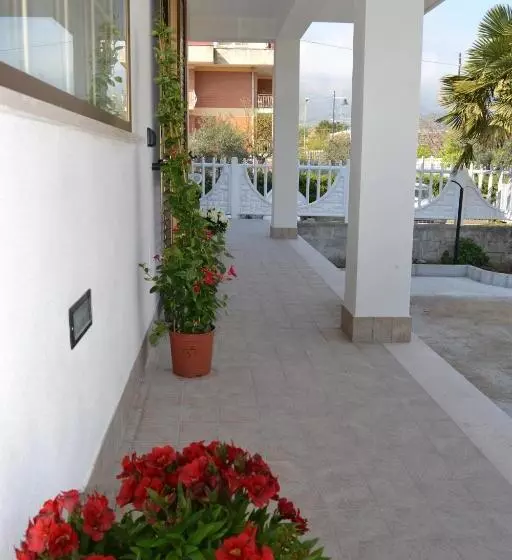 Majatalo Guesthouse Holiday Formia Beach