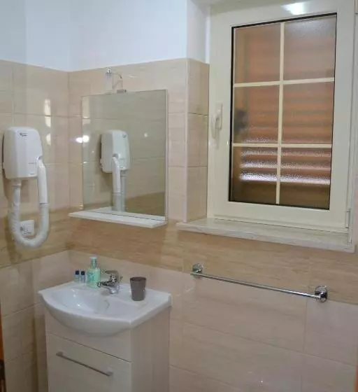 Majatalo Guesthouse Holiday Formia Beach