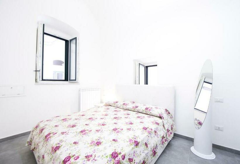 Пансион Casa Aurora Atrani   Amalfi Coast   Beach