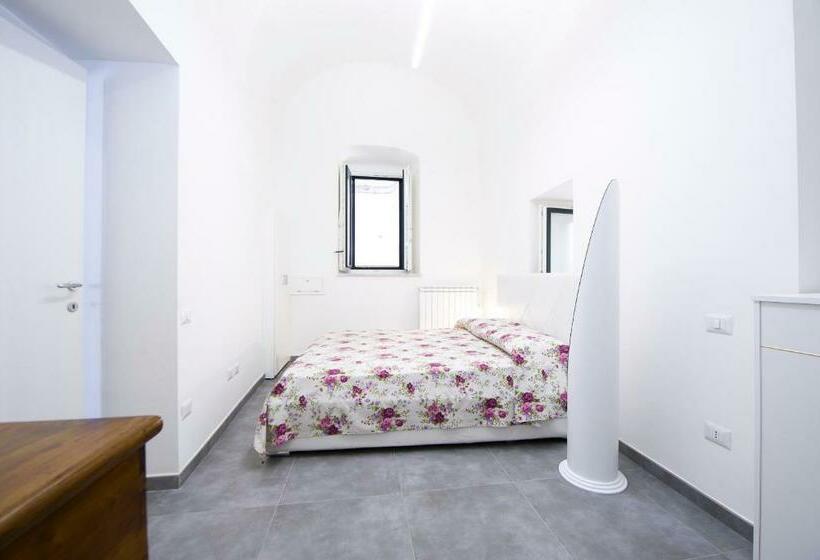 Пансион Casa Aurora Atrani   Amalfi Coast   Beach