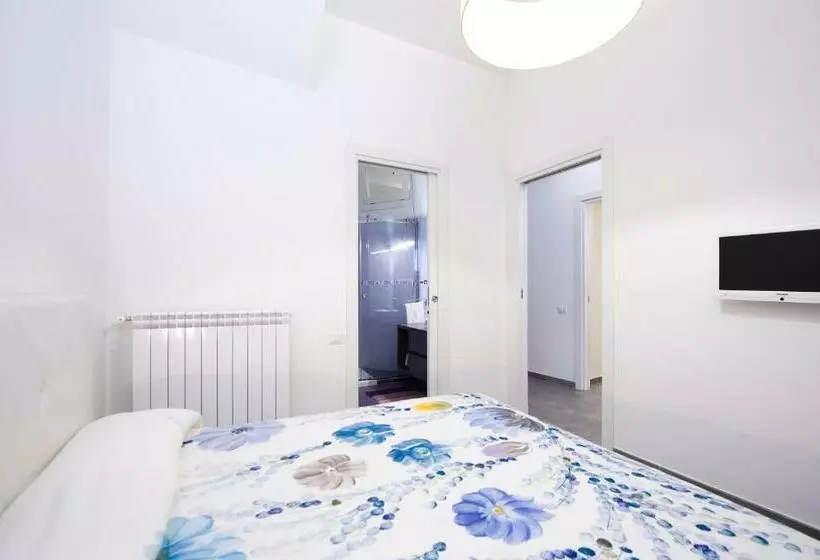 Majatalo Casa Aurora Atrani   Amalfi Coast   Beach