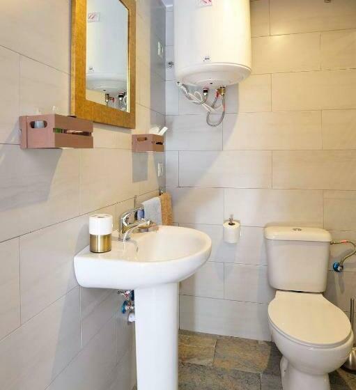 Pension (Hôtel basse catégorie) De Patios