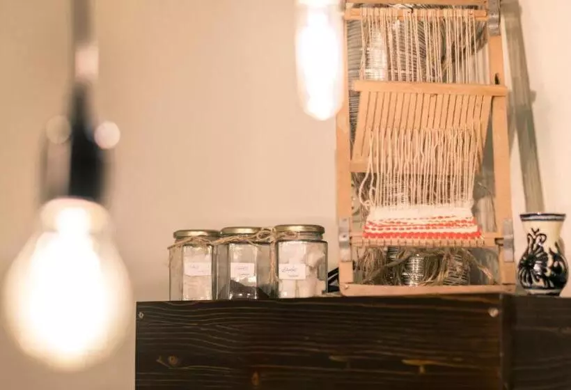 پانسیون Folkloric Loft Ulița Românească