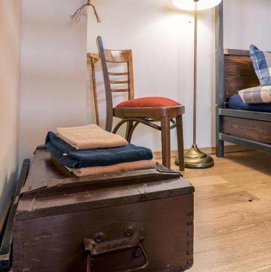 پانسیون Folkloric Loft Ulița Românească