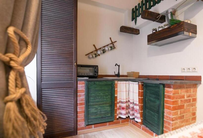 پانسیون Folkloric Loft Ulița Românească