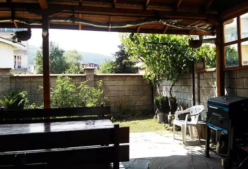 پانسیون Guest House D. Bogdanova