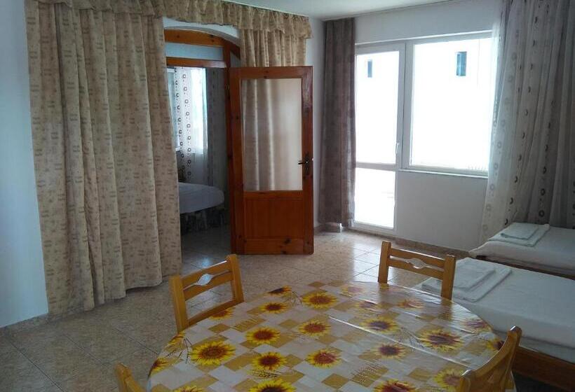 پانسیون Guest House D. Bogdanova