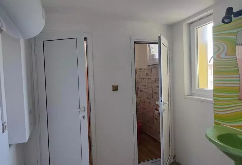 ペンション Jacky S House