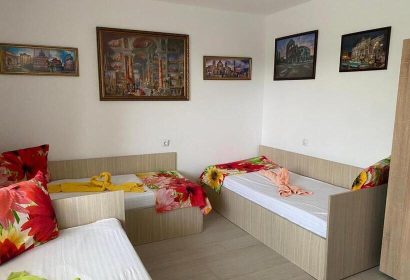 بنسيون Jacky S House