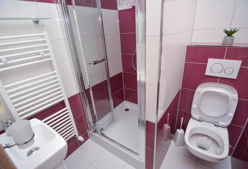 ペンション Vila Kamah