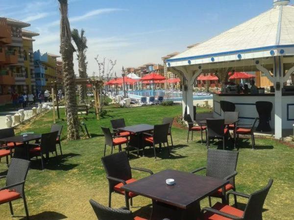 Porto South Beach Royal Sea View Families صف اول بحر مباشر