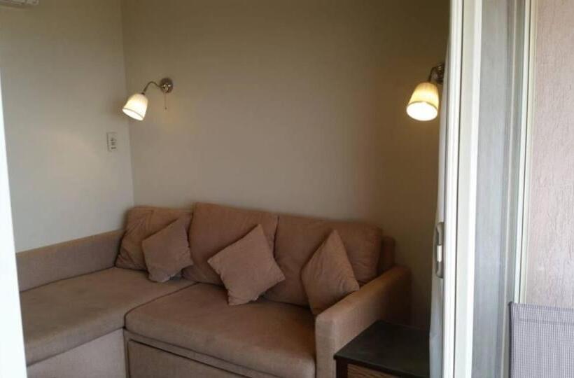 Porto South Beach Royal Sea View Families صف اول بحر مباشر