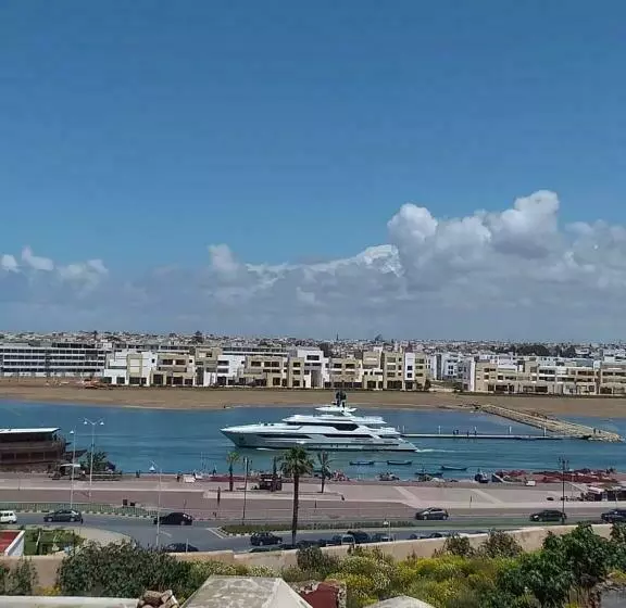 リヤド Dar Wassim El Ghali