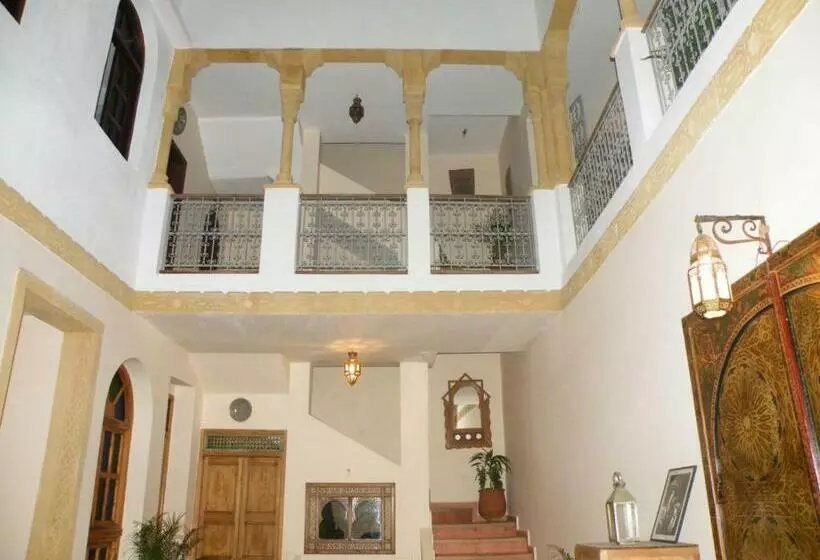 リヤド Dar Wassim El Ghali