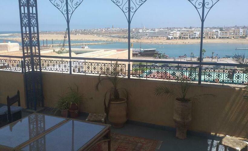 里亚德 Dar Wassim El Ghali