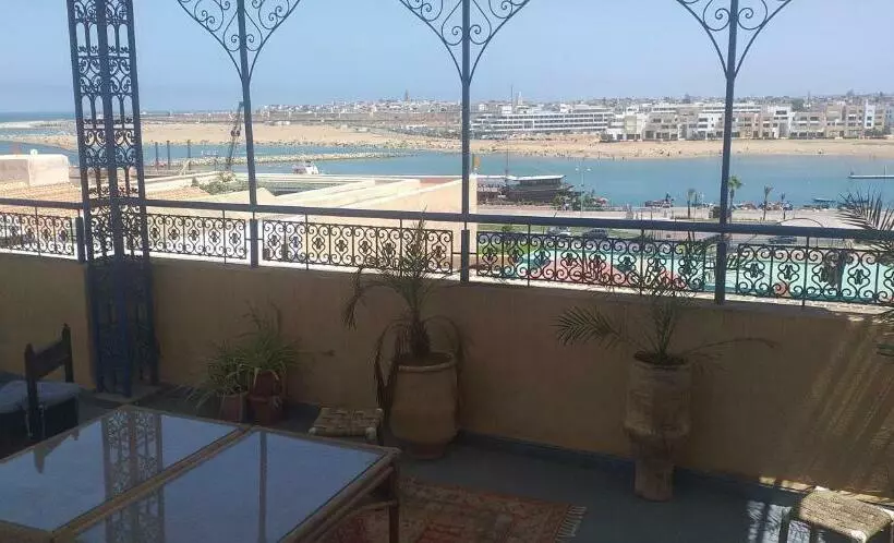 リヤド Dar Wassim El Ghali