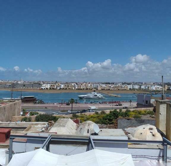 里亚德 Dar Wassim El Ghali