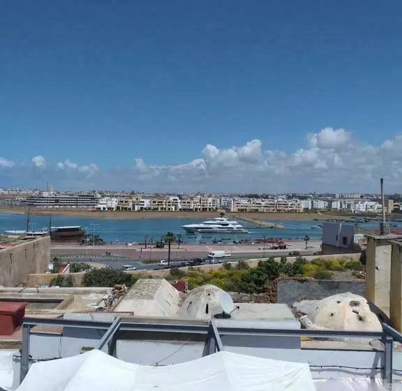 リヤド Dar Wassim El Ghali