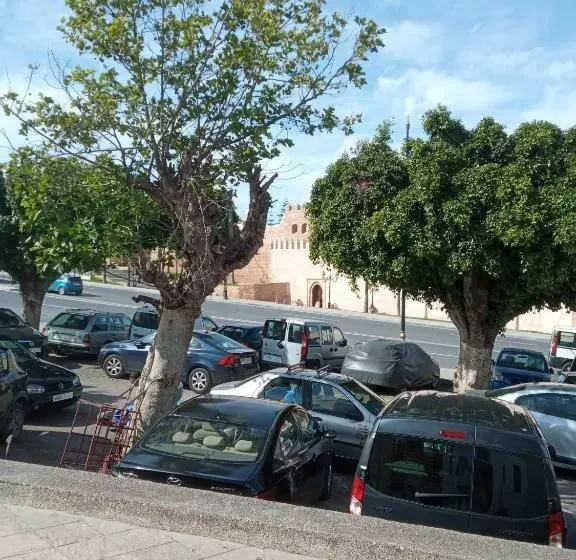 リヤド Dar Wassim El Ghali