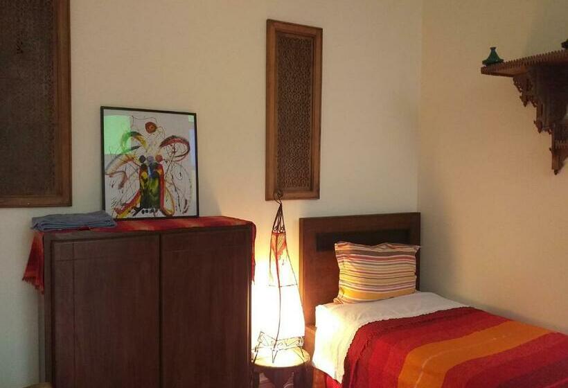 里亚德 Dar Wassim El Ghali